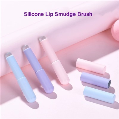 Оновлення силіконової щітки для губ